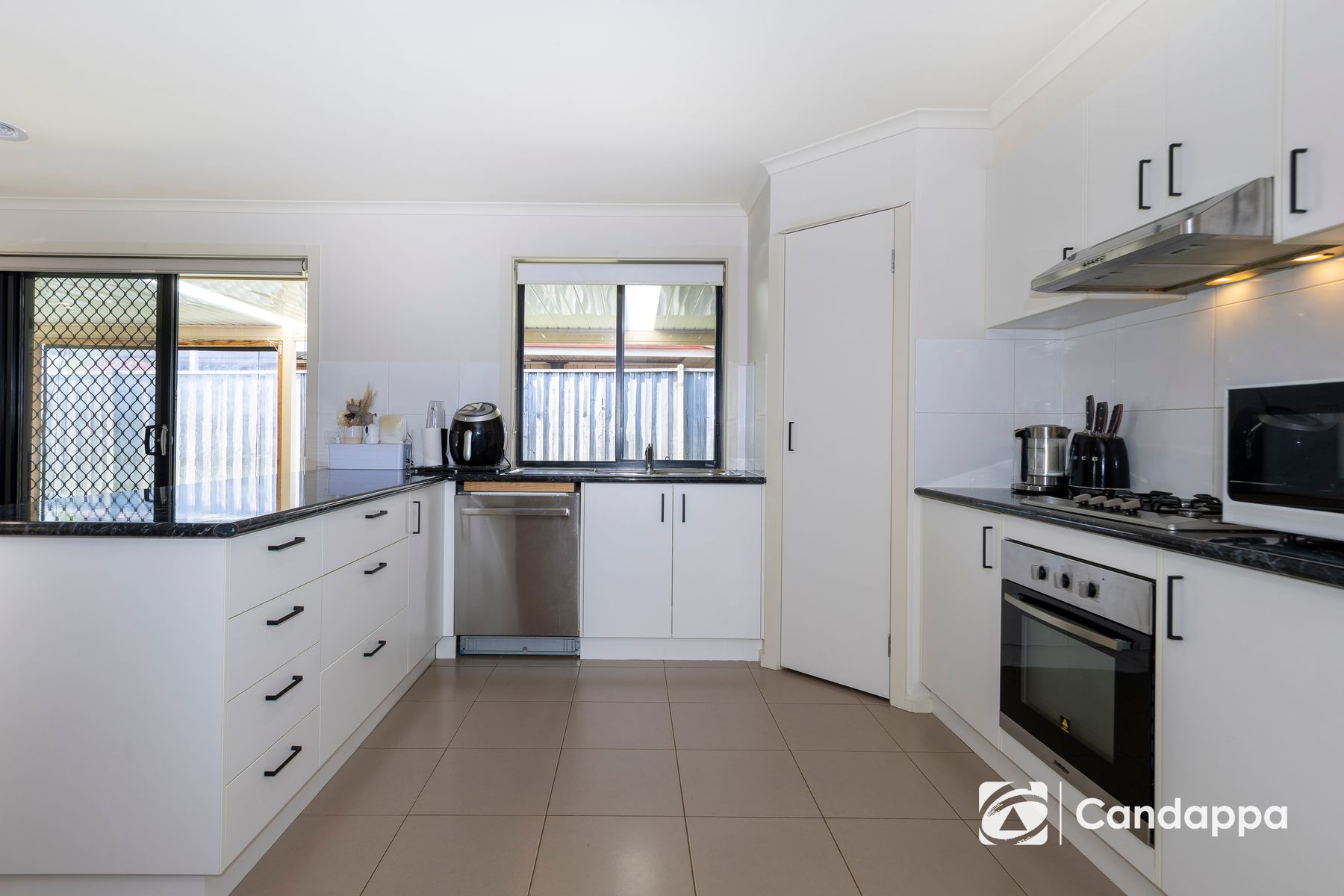 9 POPLAR CLOSE, Trafalgar VIC 3824 - Image 6