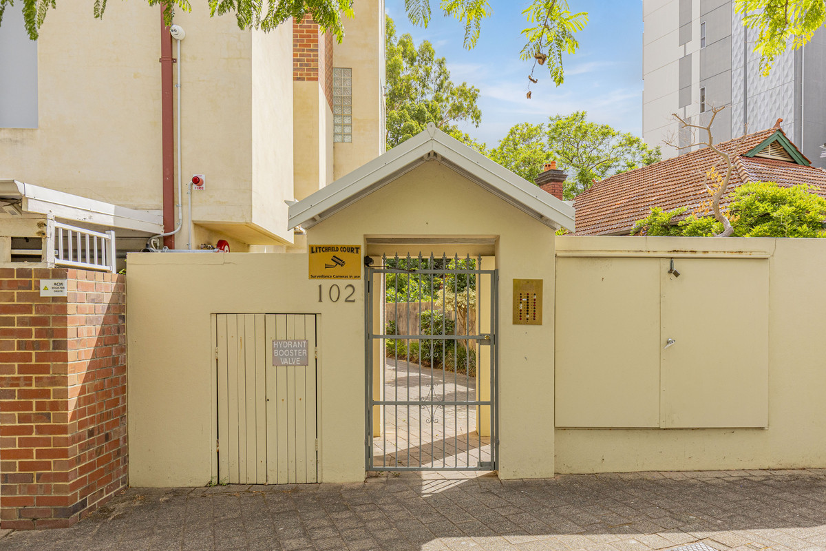4/102 Goderich Street, East Perth, WA 6004 - Image 7