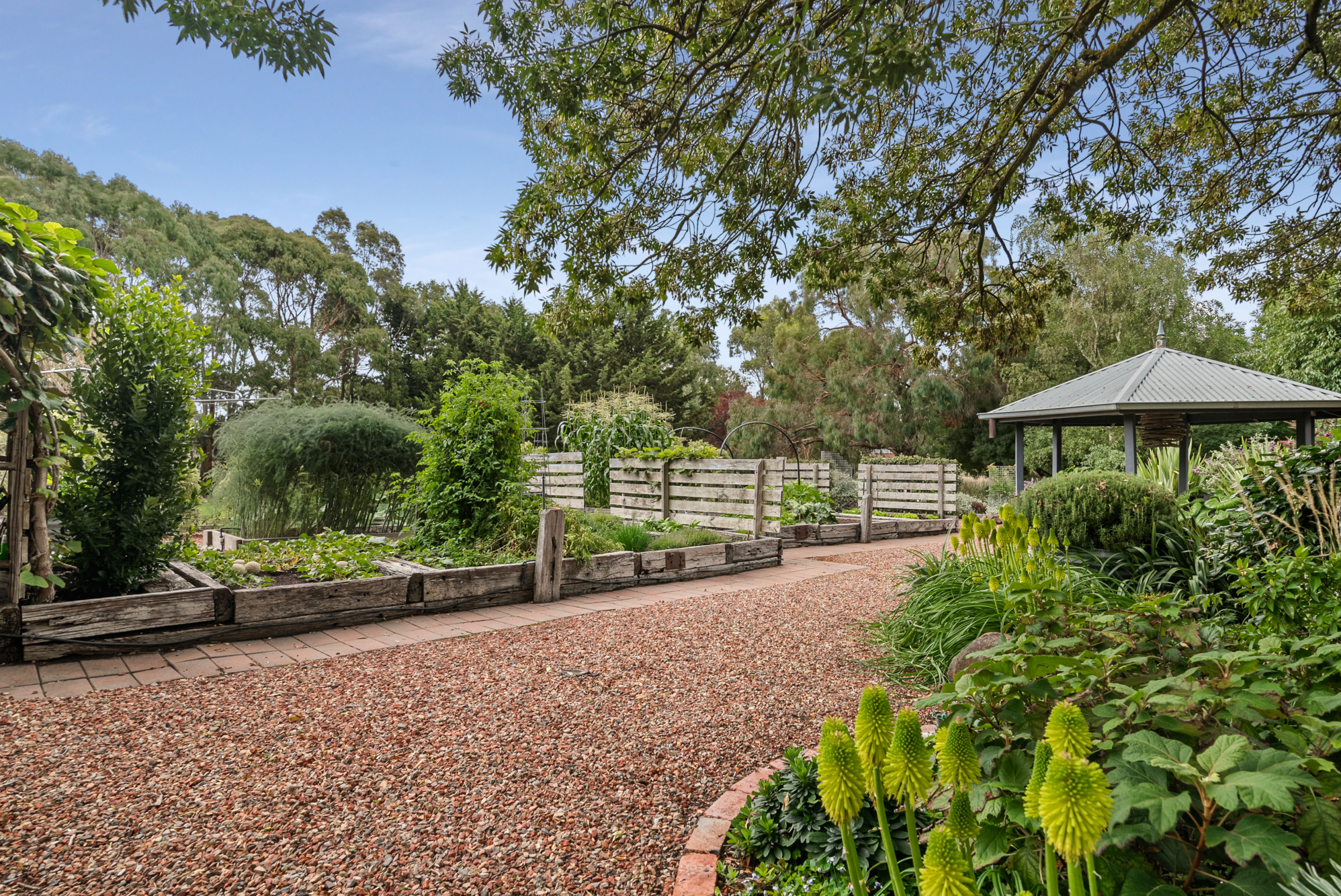 5-bedroom house at 1 Tucker Street, Malmsbury, VIC 3446, Macedon Ranges, Victoria
