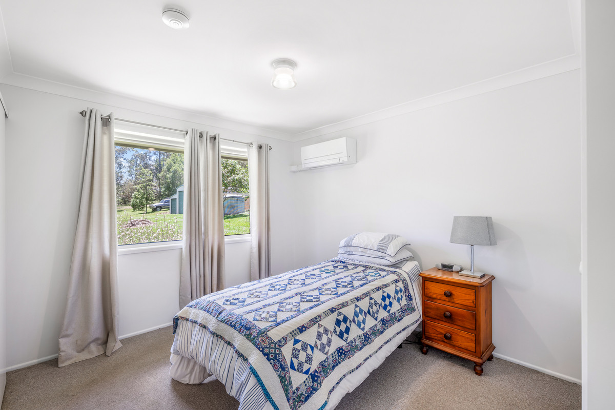 5-bedroom house at 122-124 IRONBARK DRIVE, Woodford QLD 4514, , Queensland