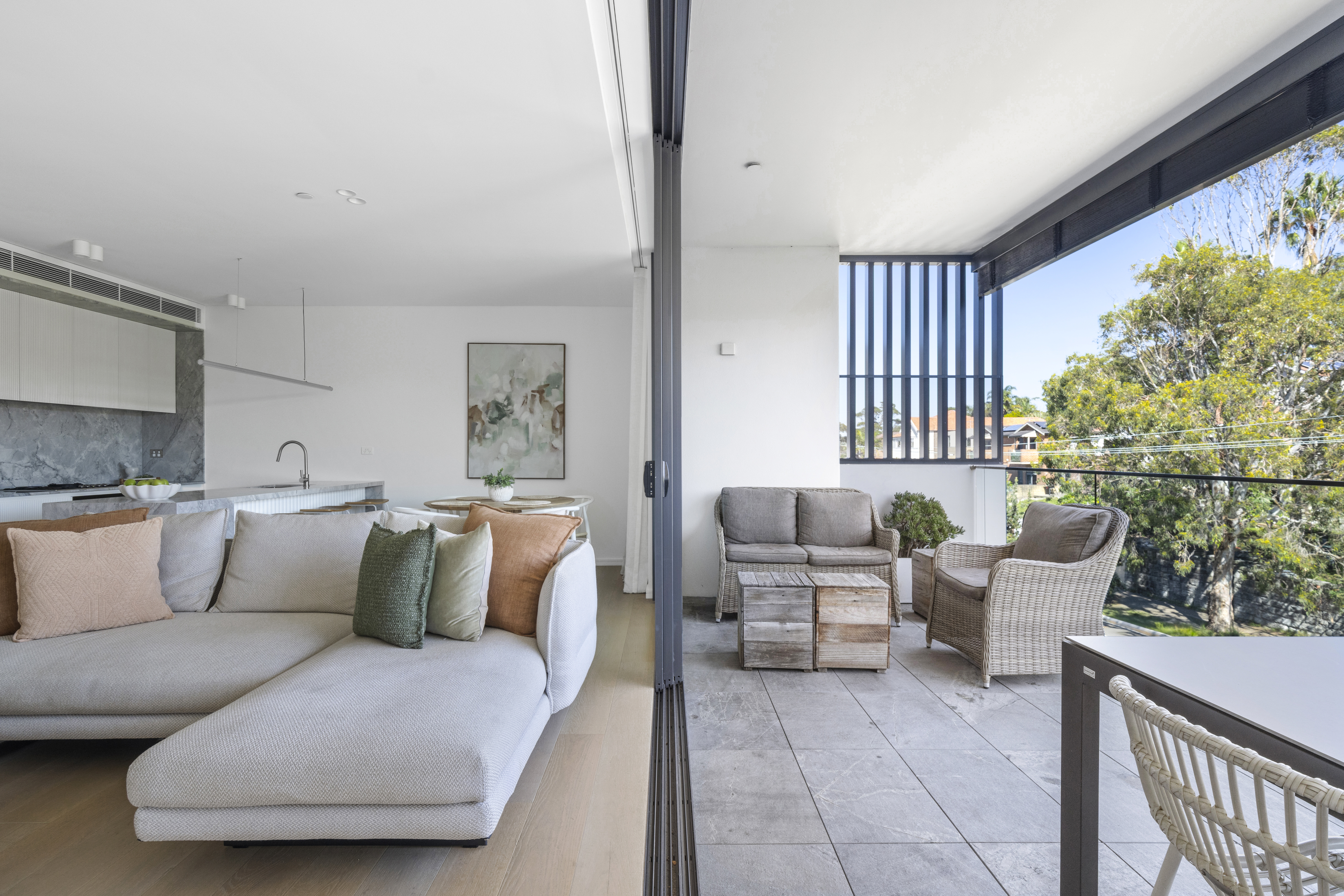 5 48 DUDLEY STREET, COOGEE NSW 2034 - Image 2