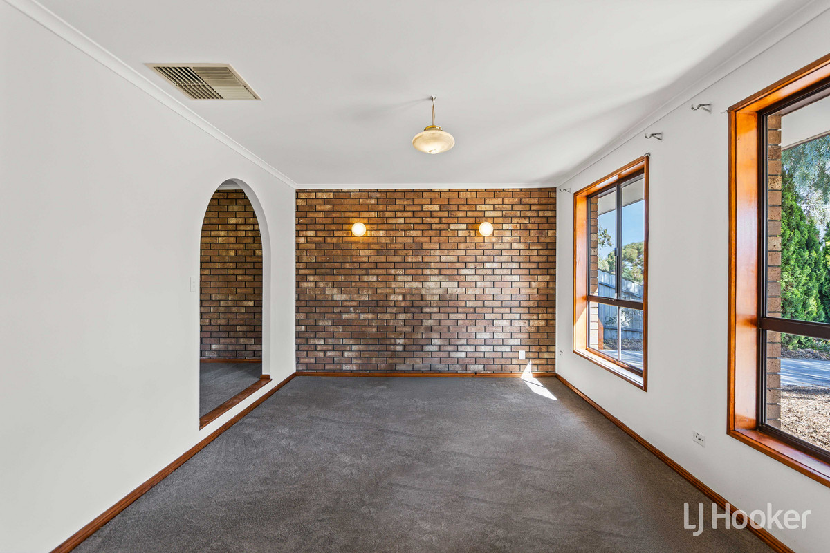 59 Tareena Street, Craigmore, SA 5114 - Image 5