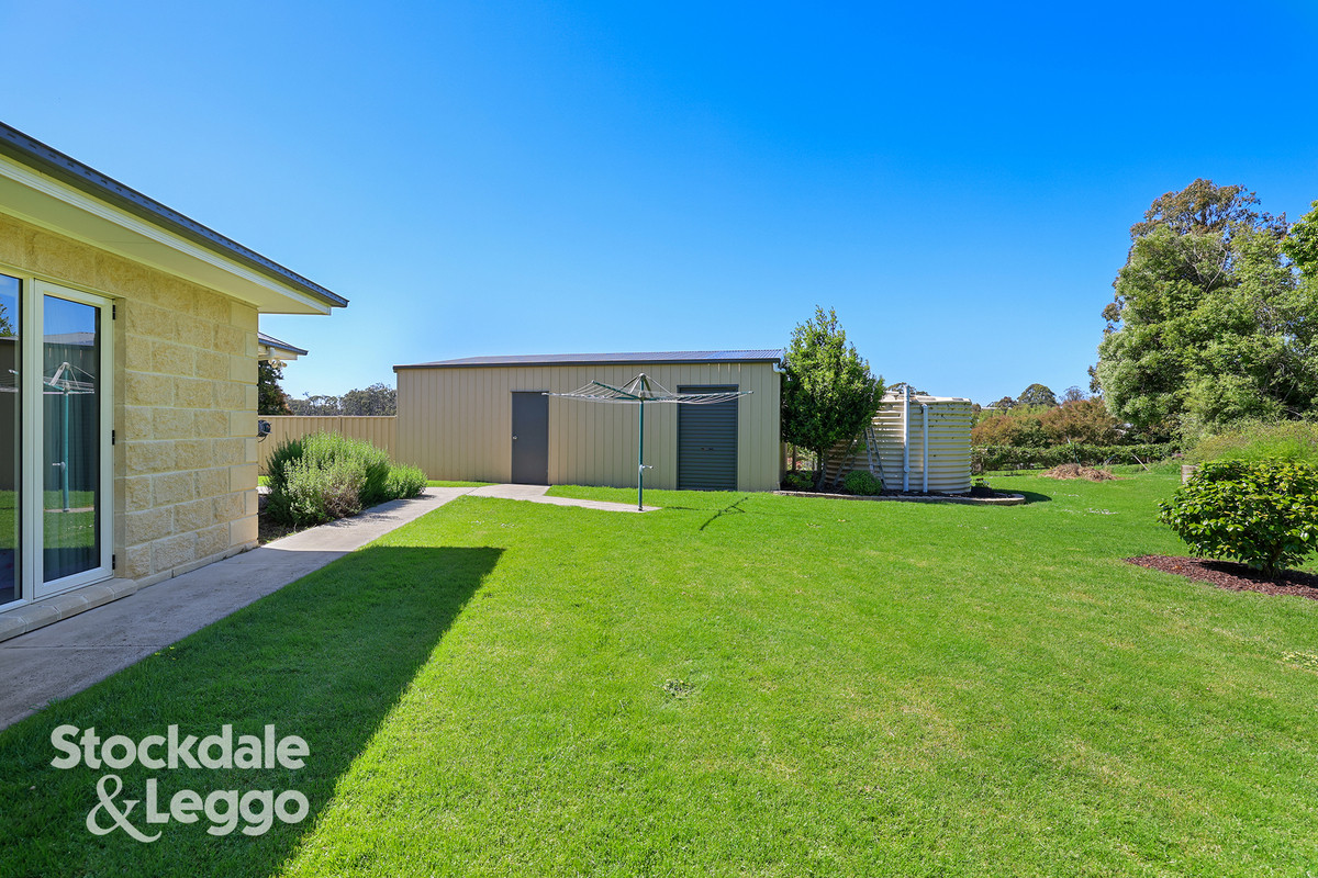 5-bedroom house at 6 Josephine Crescent, Mirboo North, VIC 3871, South Gippsland, Victoria