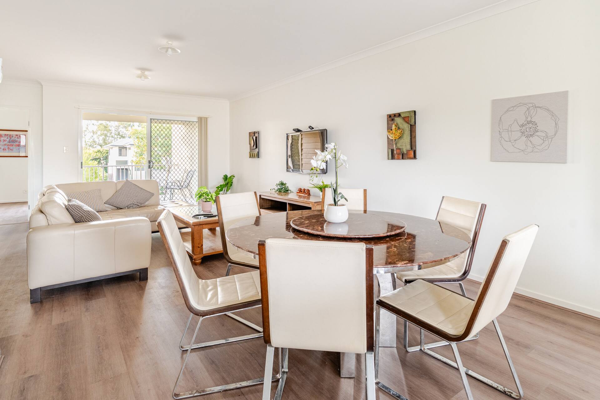 9 CARNARVON AVENUE, Springfield Lakes QLD 4300 - Image 2