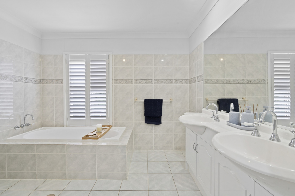 5-bedroom house at 31-35 COUNTRY CRESCENT, Nerang QLD 4211, Gold Coast, Queensland