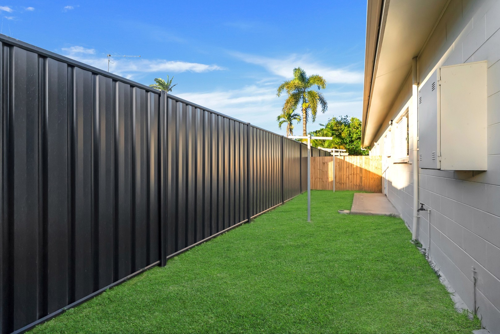 4-bedroom unit at 30 LEEUWIN CRESCENT, Bentley Park QLD 4869, Cairns, Queensland