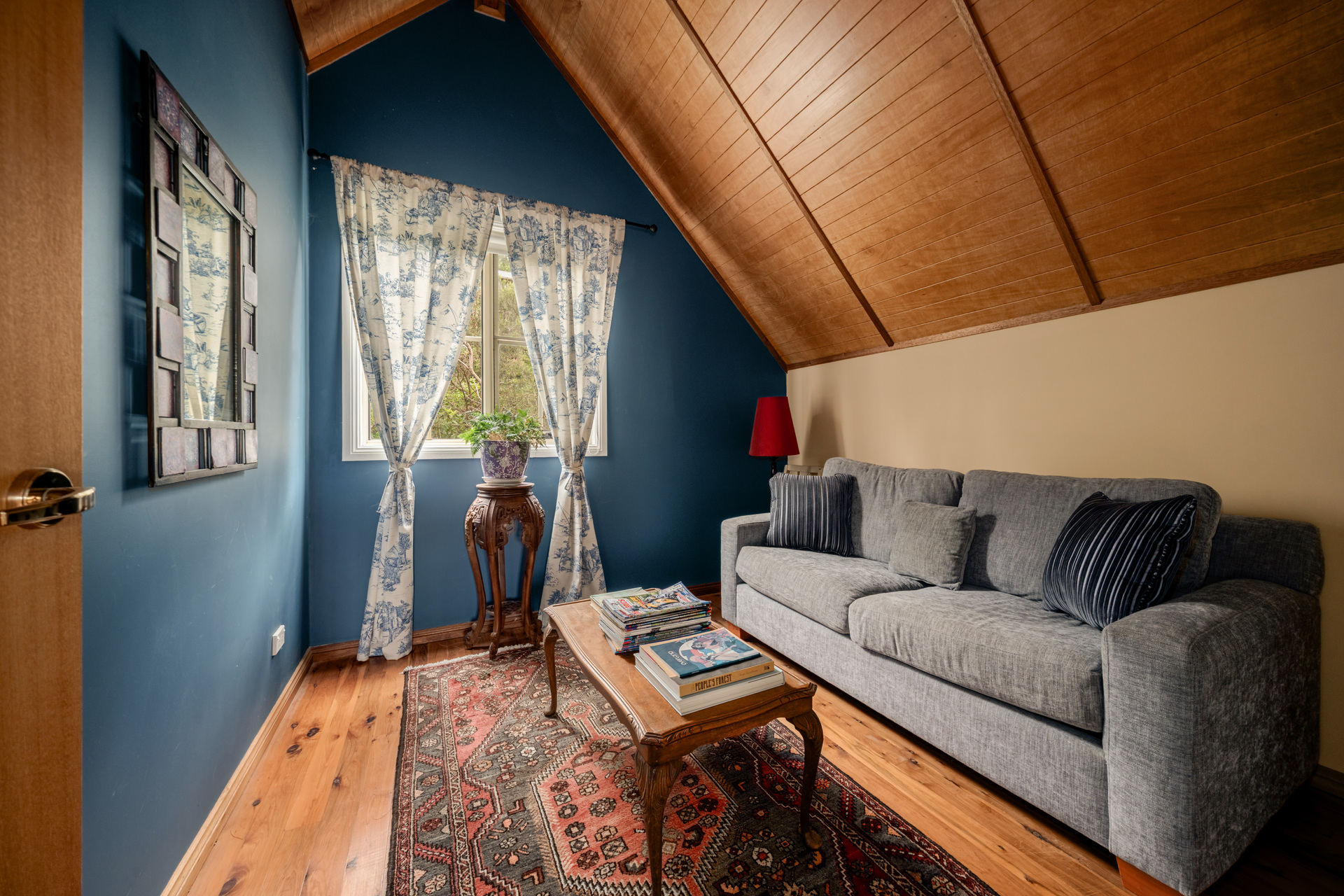 10-12 Glenview Road, Wentworth Falls, NSW 2782 - Image 8