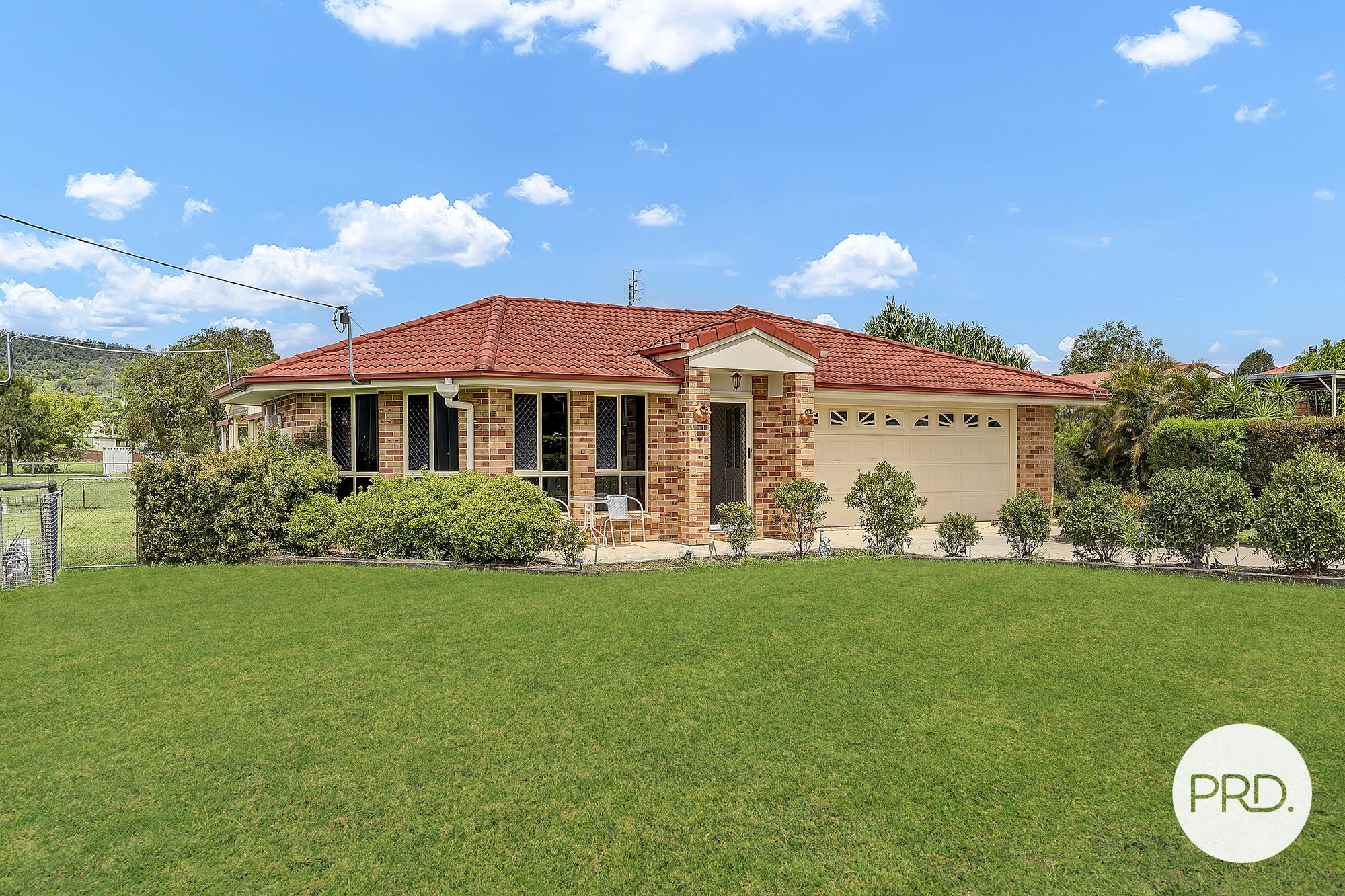 10 Grevillea Street, Plainland, QLD 4341 - Image 2