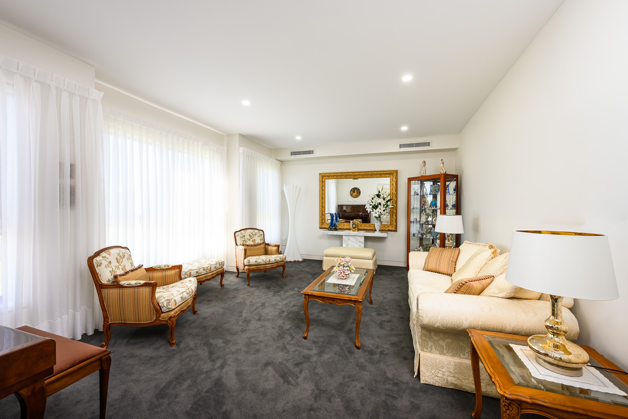 12 LACHLAN AVENUE, Sylvania Waters NSW 2224 - Image 6