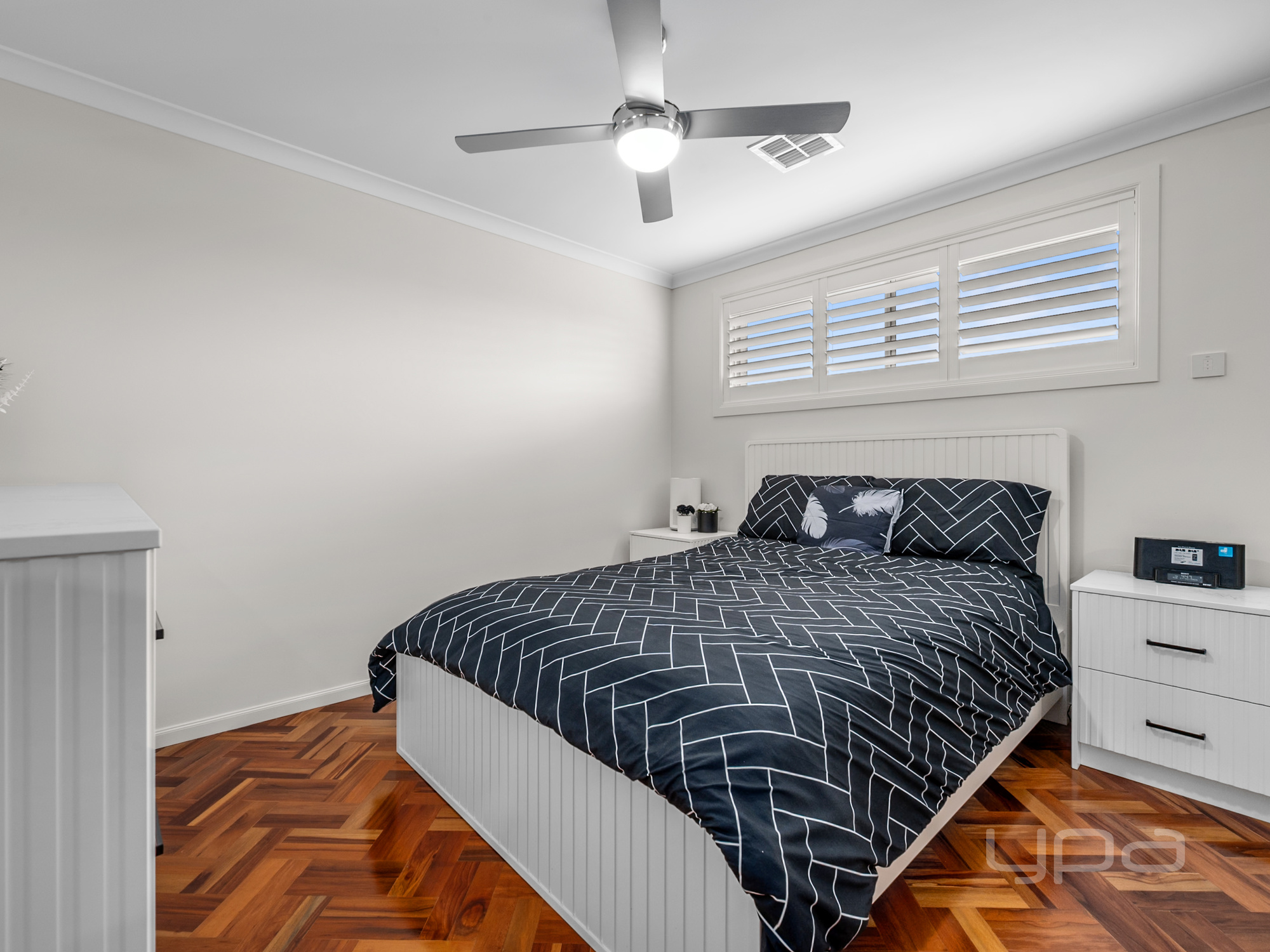 5 Ranfurlie Circuit, Melton West, Vic, 3337 - Image 10