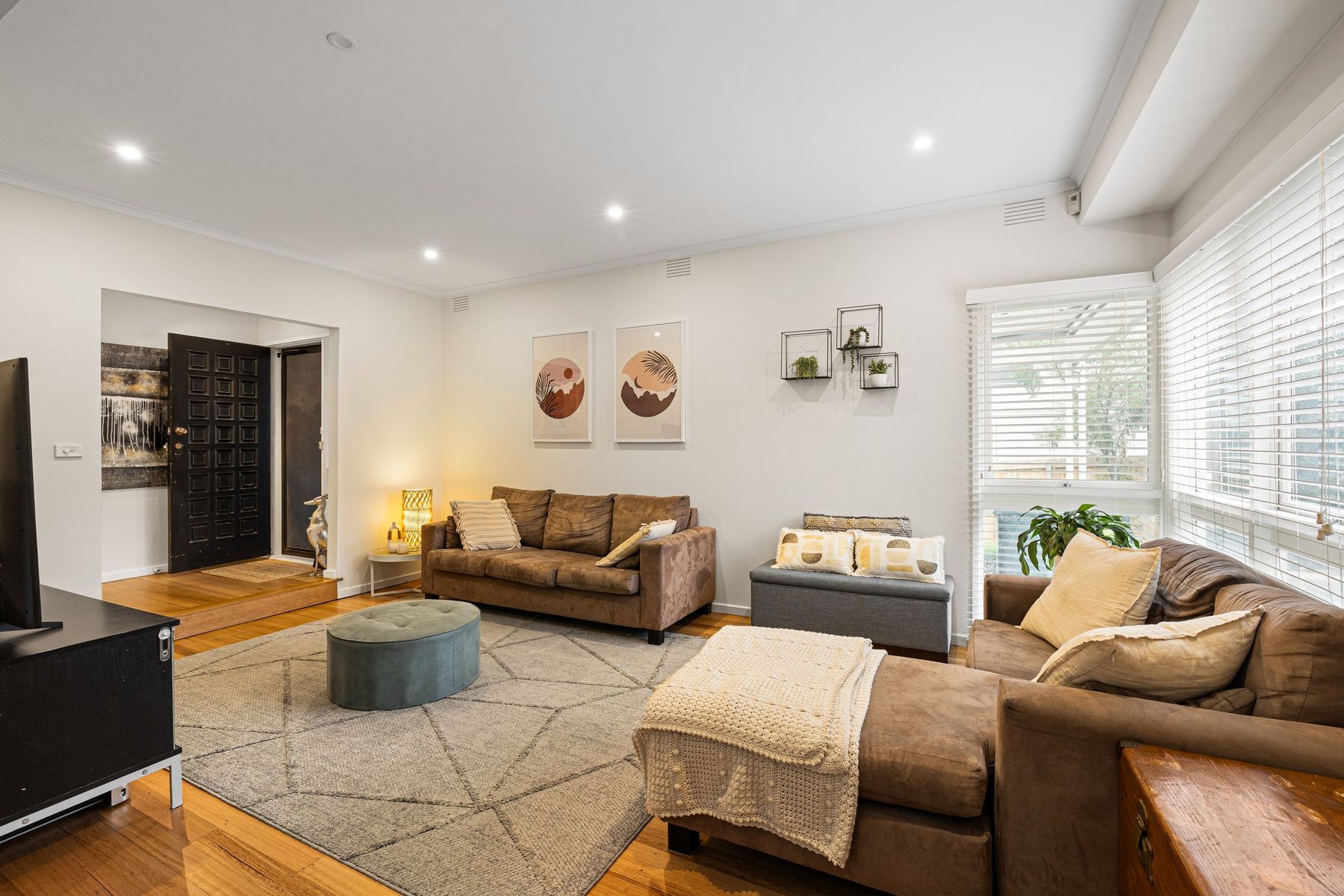 1/96 Wood Street, Templestowe, VIC 3106 - Image 2