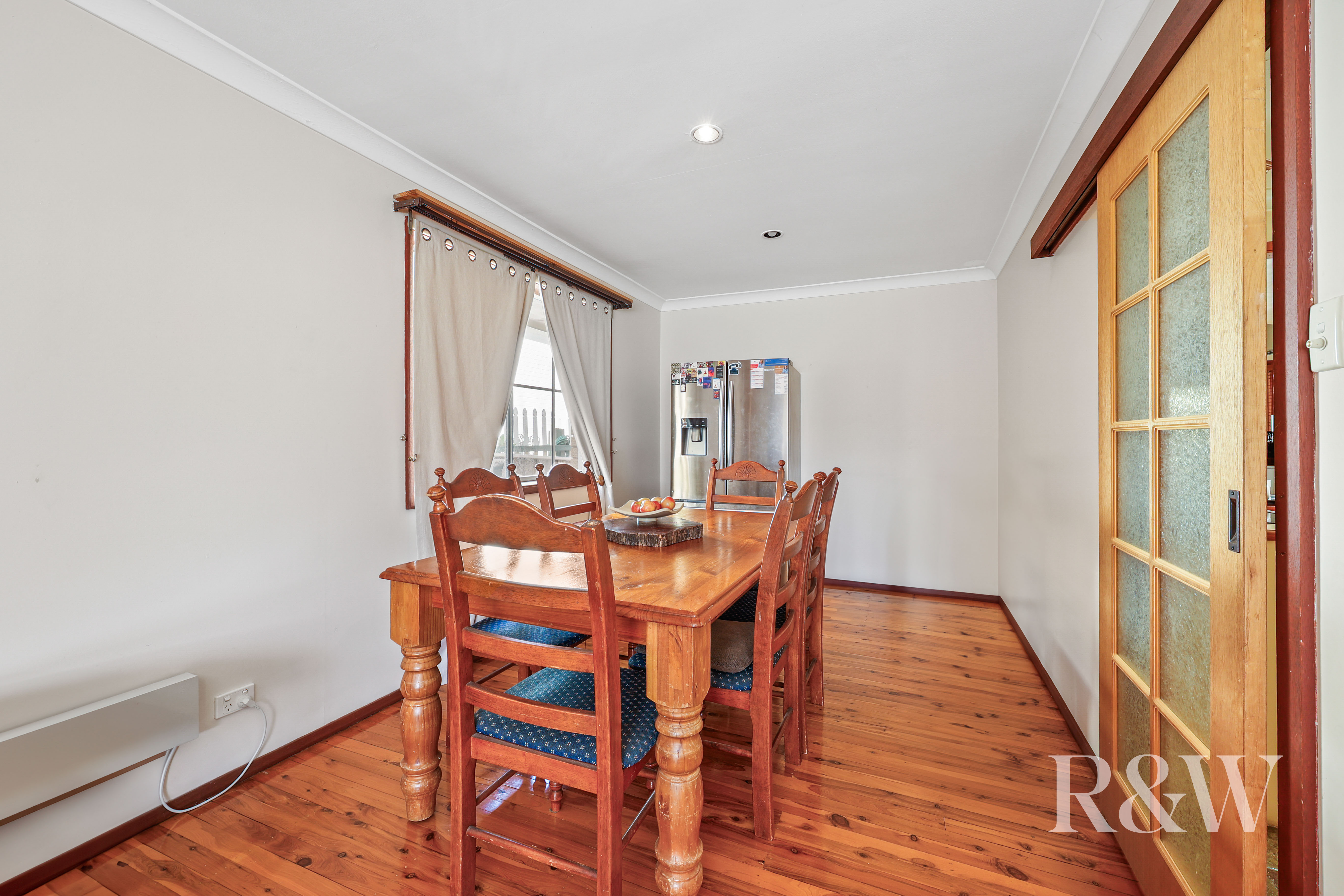 48 ATHEL TREE CRESCENT, Bradbury NSW 2560 - Image 5
