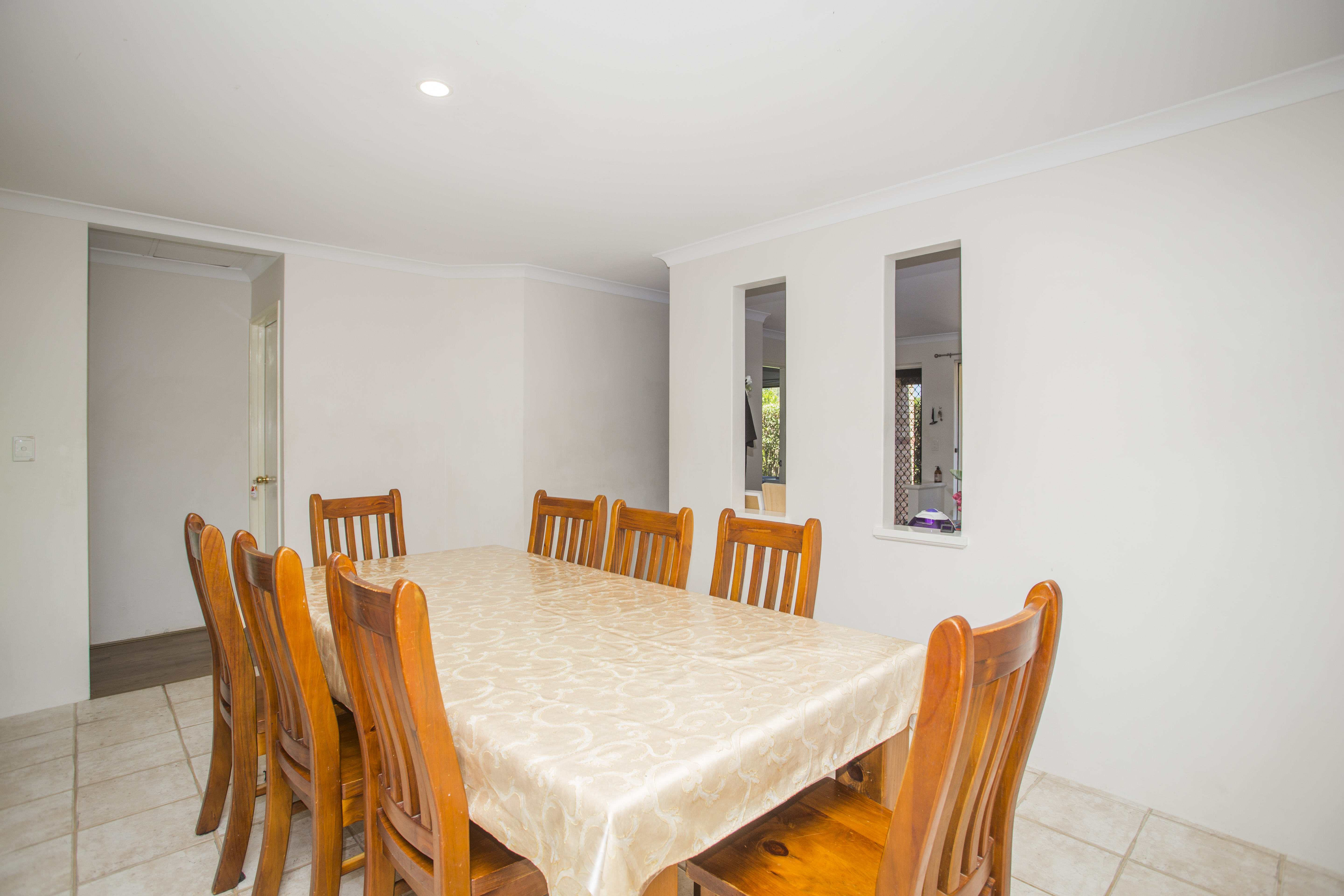 4-bedroom house at 10 Mangrove Circuit, Banksia Grove, WA 6031, Wanneroo, Western Australia