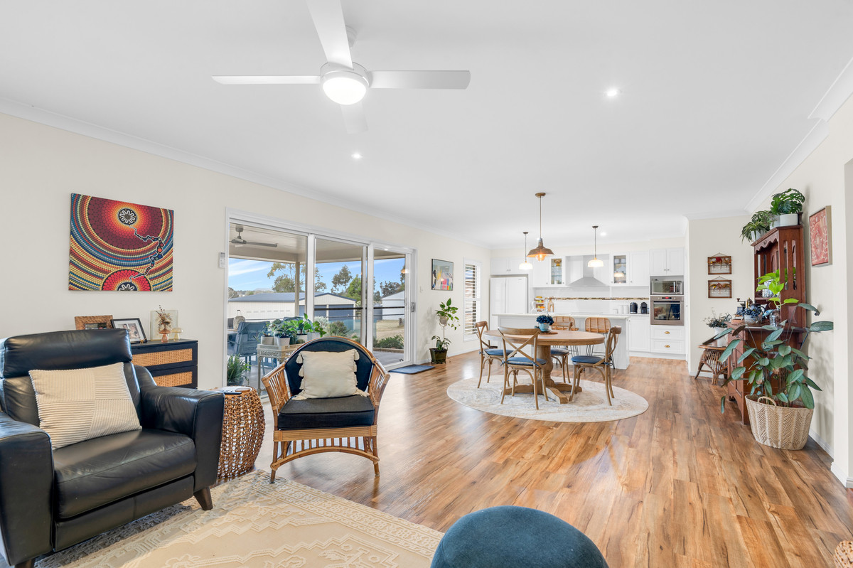 4-bedroom house at 9 CANNINGVALE ROAD, Warwick QLD 4370, Southern Downs, Queensland