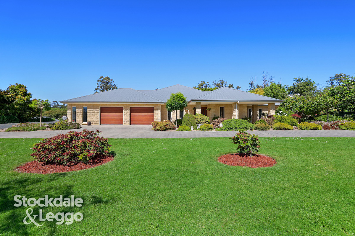 5-bedroom house at 6 Josephine Crescent, Mirboo North, VIC 3871, South Gippsland, Victoria