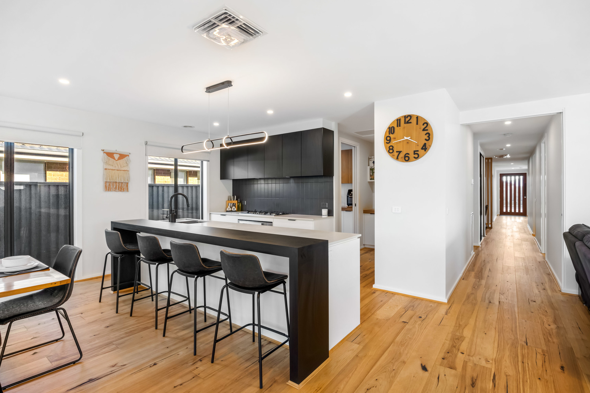 4-bedroom house at 69 Sydney Way, Alfredton, VIC 3350, Ballarat, Victoria