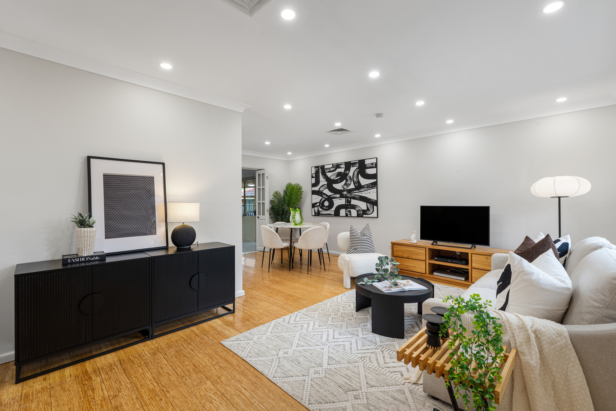 18 Sonter Street, Quakers Hill, NSW 2763 - Image 2