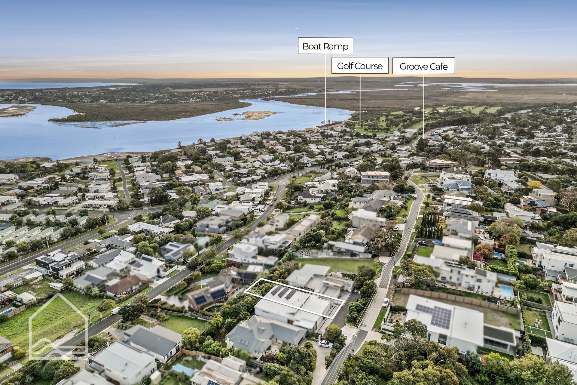 4-bedroom house at 1/22 The Avenue, Ocean Grove, VIC 3226, Greater Geelong, Victoria