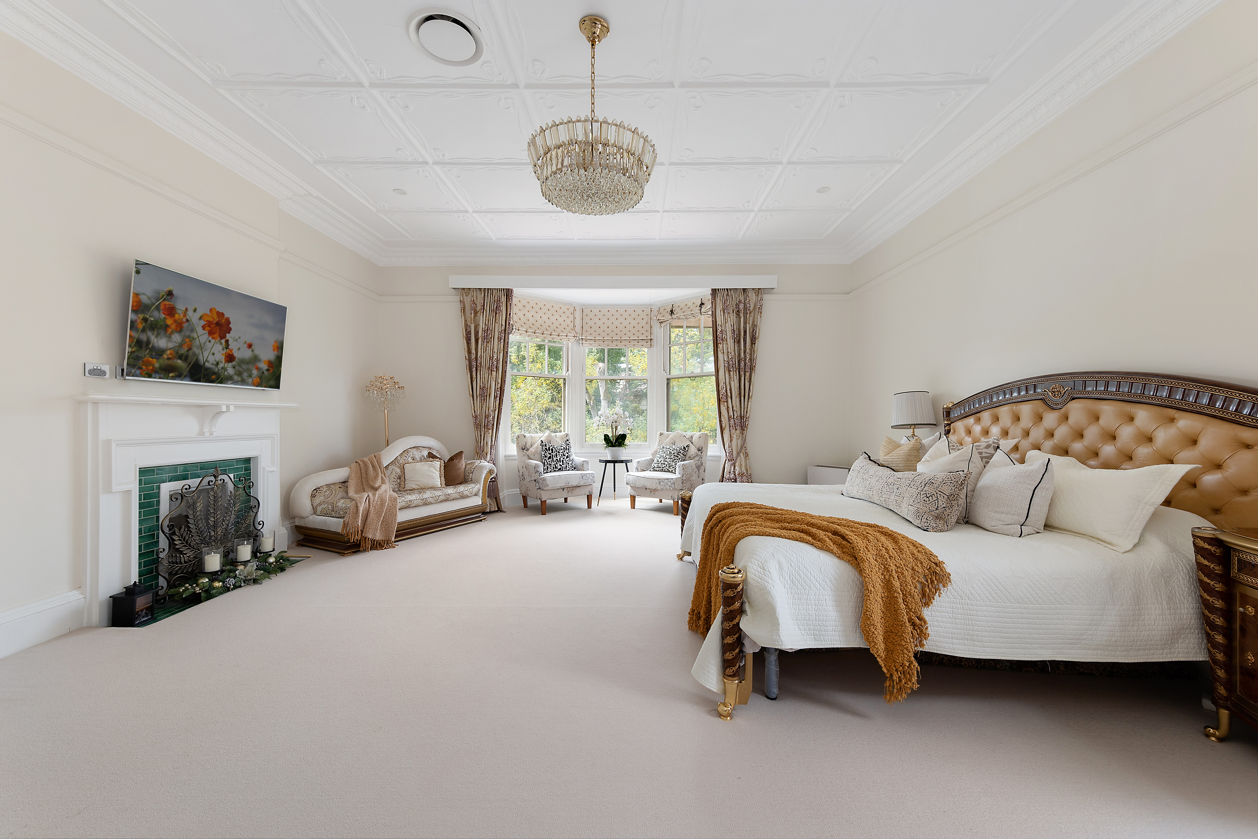5-bedroom house at 4 ILLOURA AVENUE, Wahroonga NSW 2076, Ku-Ring-Gai, New South Wales