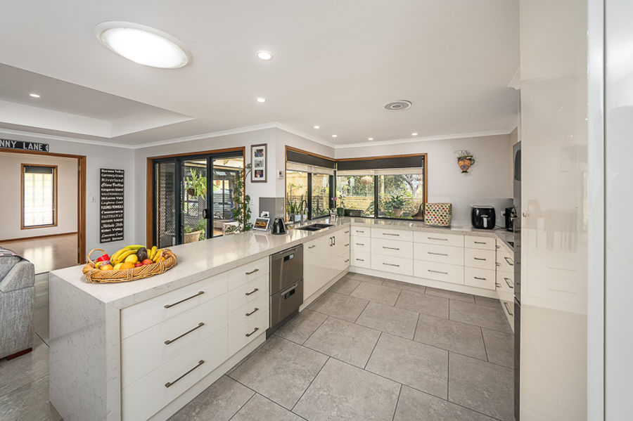 5 Thiele Road, Murray Bridge East, SA 5253 - Image 9