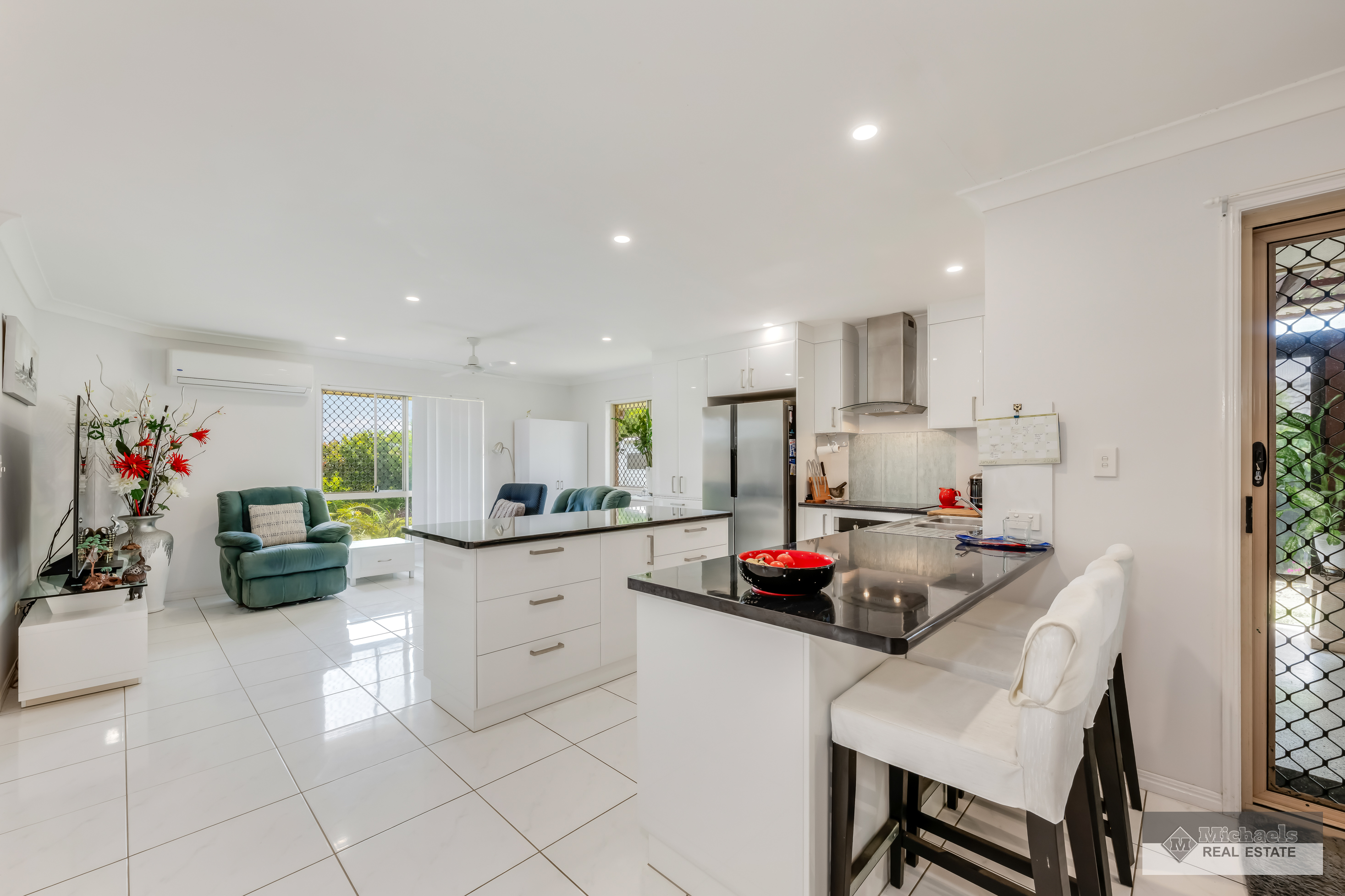 19 HERITAGE DRIVE, Bargara QLD 4670 - Image 6