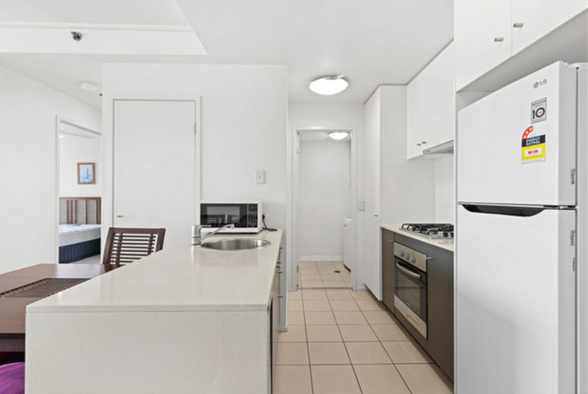 1-bedroom unit at 88 454 UPPER EDWARD STREET, SPRING HILL QLD 4000, Brisbane, Queensland