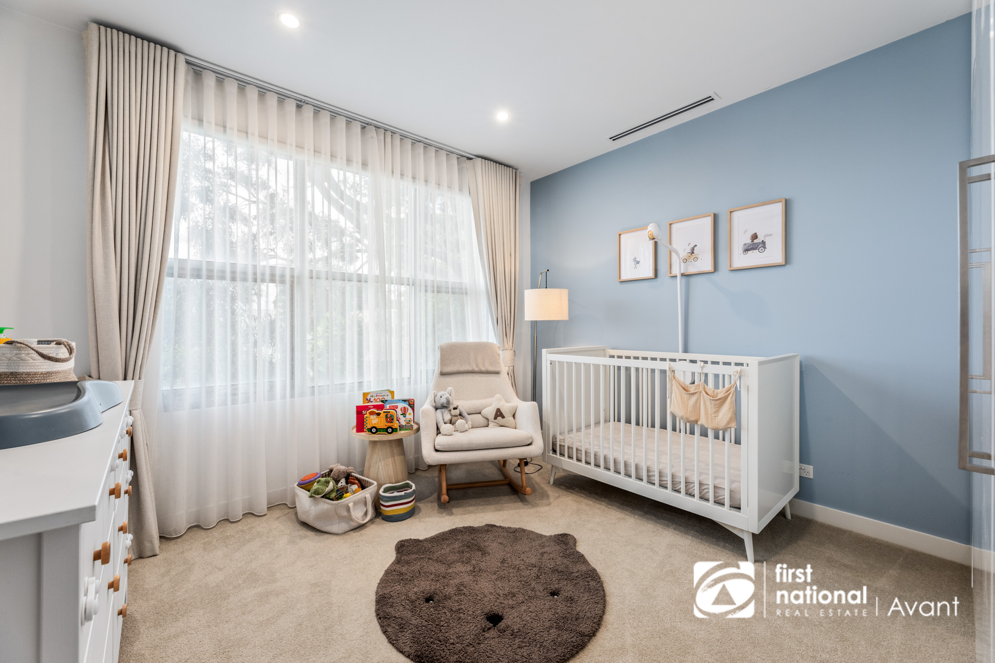 10 Linnaker Place, Kew, VIC 3101 - Image 10