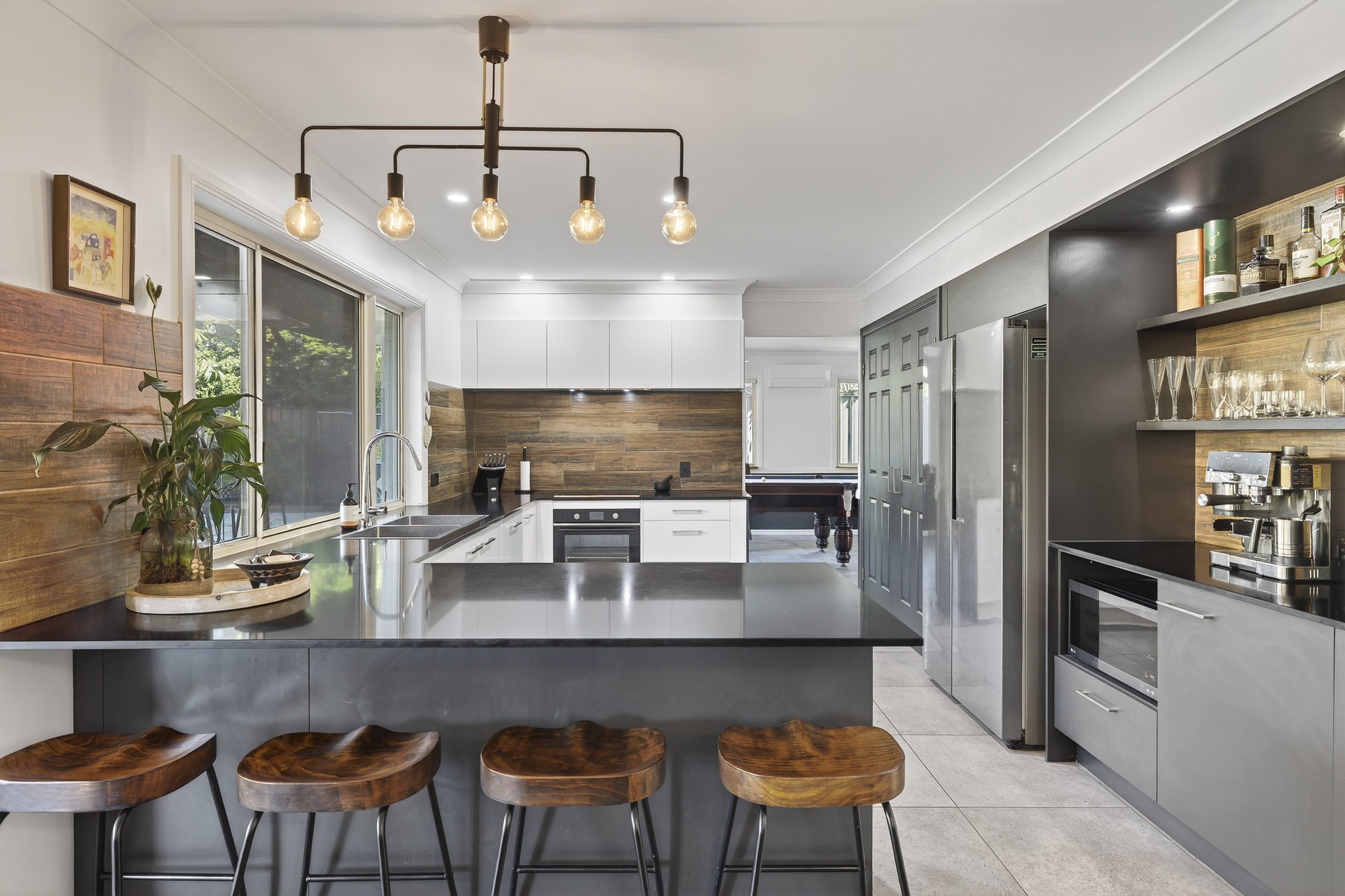 5-bedroom house at 17 Paranka Drive North, Cleveland, Qld, 4163, Redland, Queensland