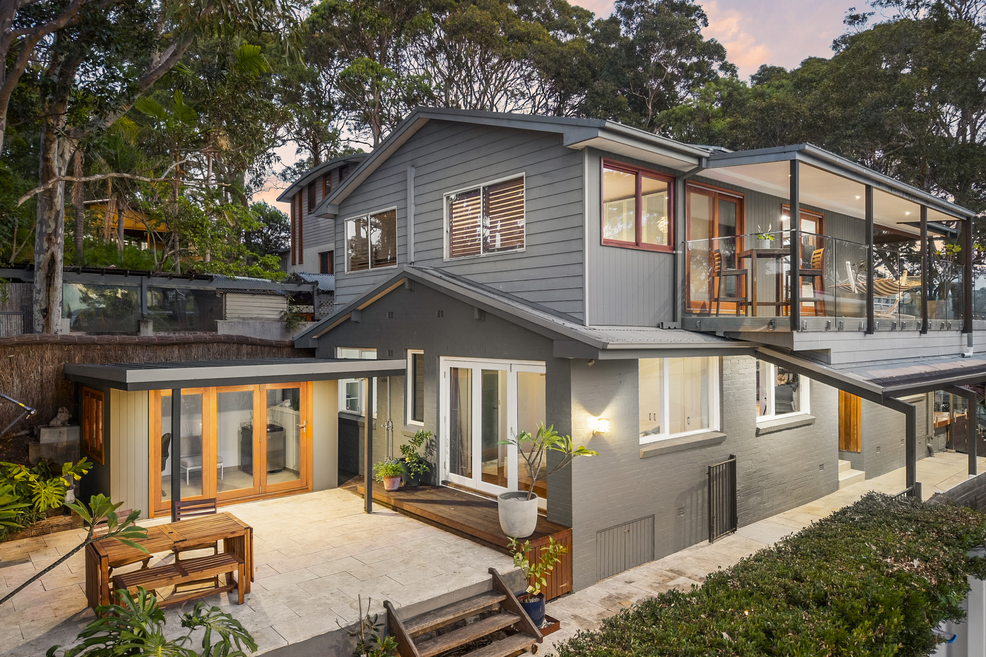 4-bedroom house at 190 RIVERVIEW ROAD, Avalon Beach NSW 2107, Northern Beaches, New South Wales