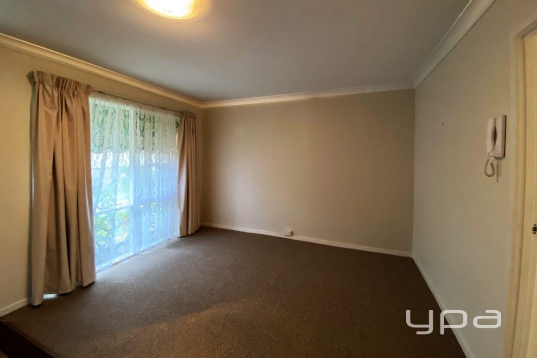 1-bedroom unit at 7 16 SOUTH CIRCULAR ROAD, GLADSTONE PARK VIC 3043, Hume, Victoria