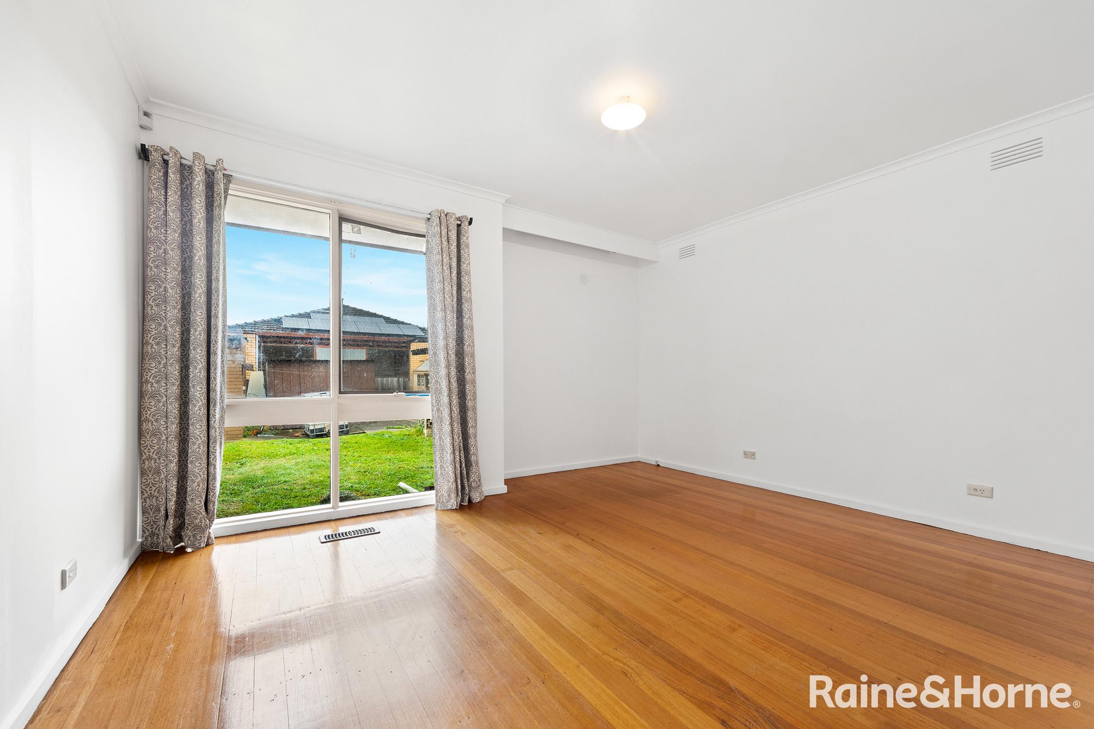 3-bedroom house at 1 HARRIS STREET, St Albans VIC 3021, Brimbank, Victoria