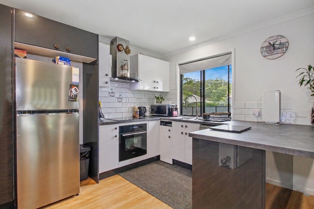 54 Harvey Street, Russell Island, Qld, 4184 - Image 1