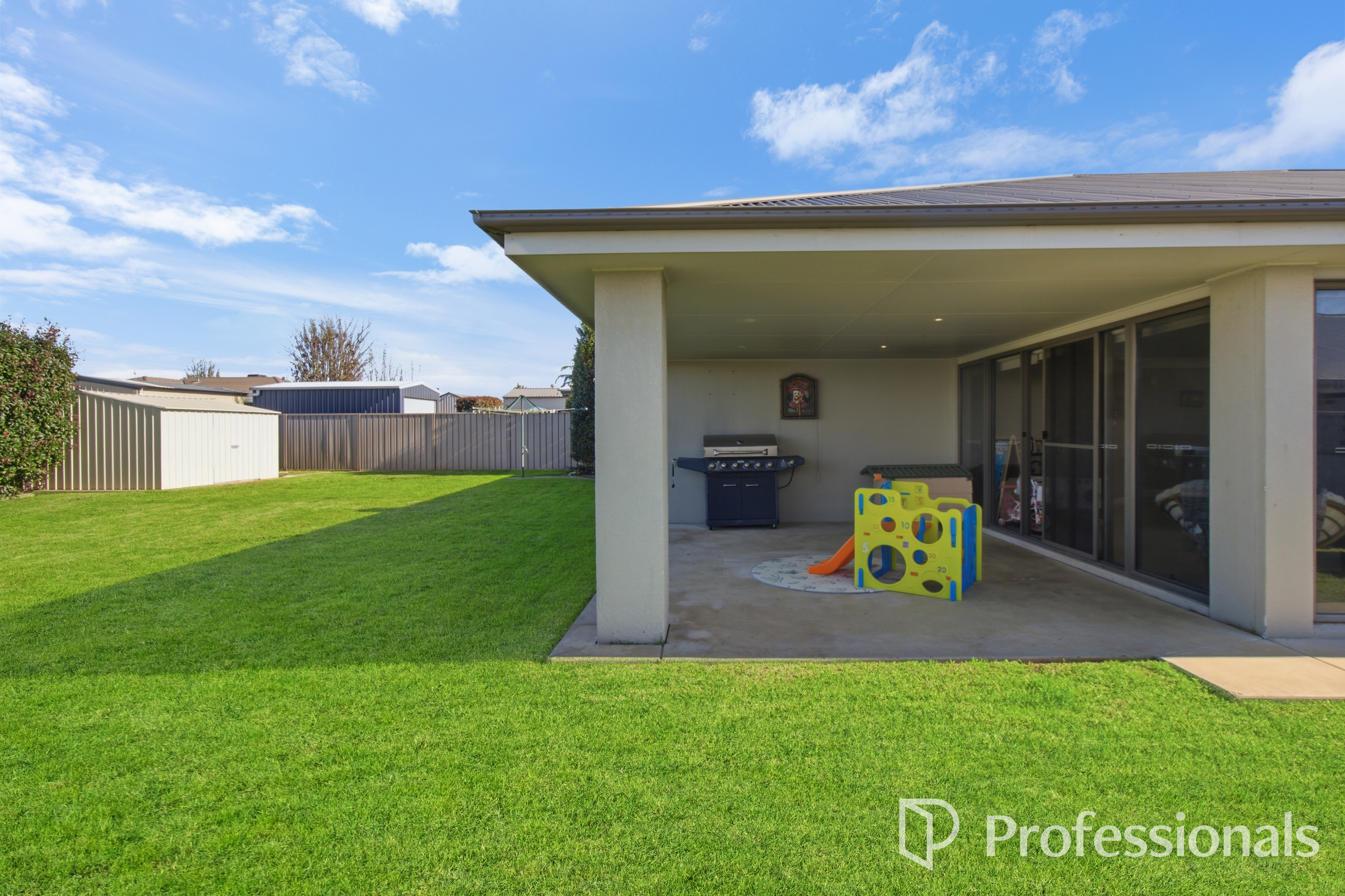 4-bedroom house at 7 Warambee Street, Glenfield Park, NSW 2650, Wagga Wagga, New South Wales