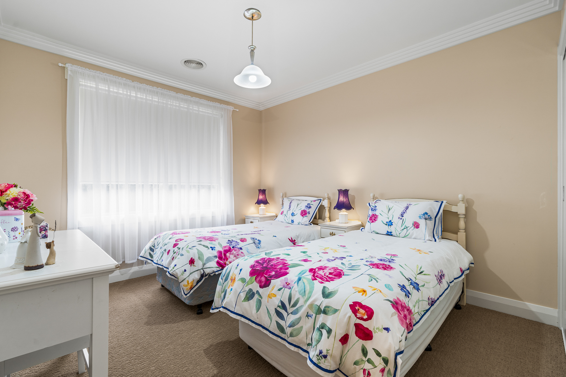 5-bedroom house at 18 Botanic Way, Orange, NSW 2800, Orange, New South Wales