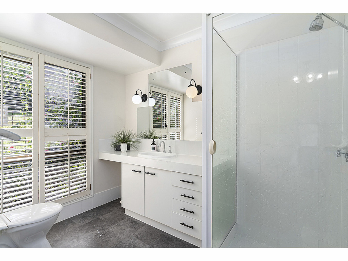 5-bedroom house at 10 Edwards Place, Ormeau, QLD 4208, , Queensland