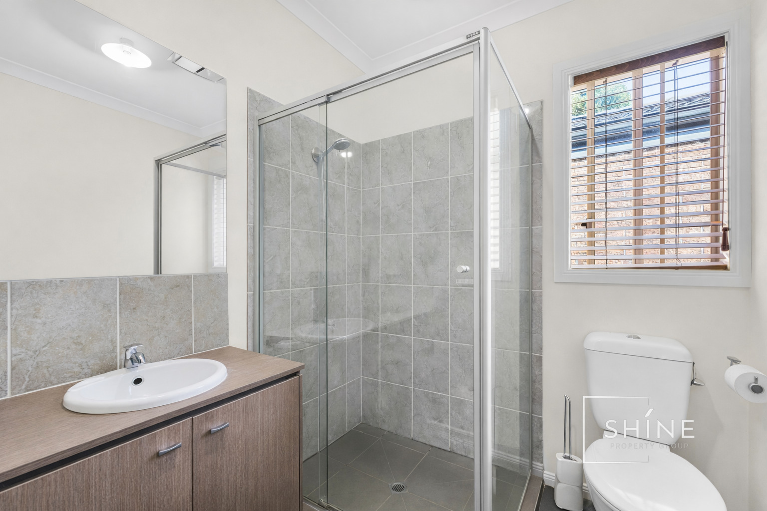 5 Autumn Fields Drive, Cranbourne North, VIC 3977 - Image 7