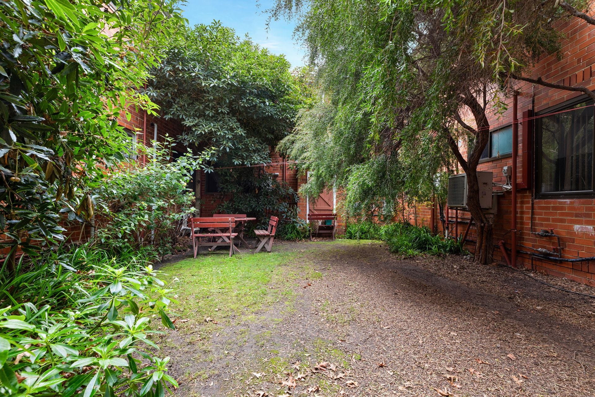8/11 Brentwood Street, Bentleigh, VIC 3204 - Image 10
