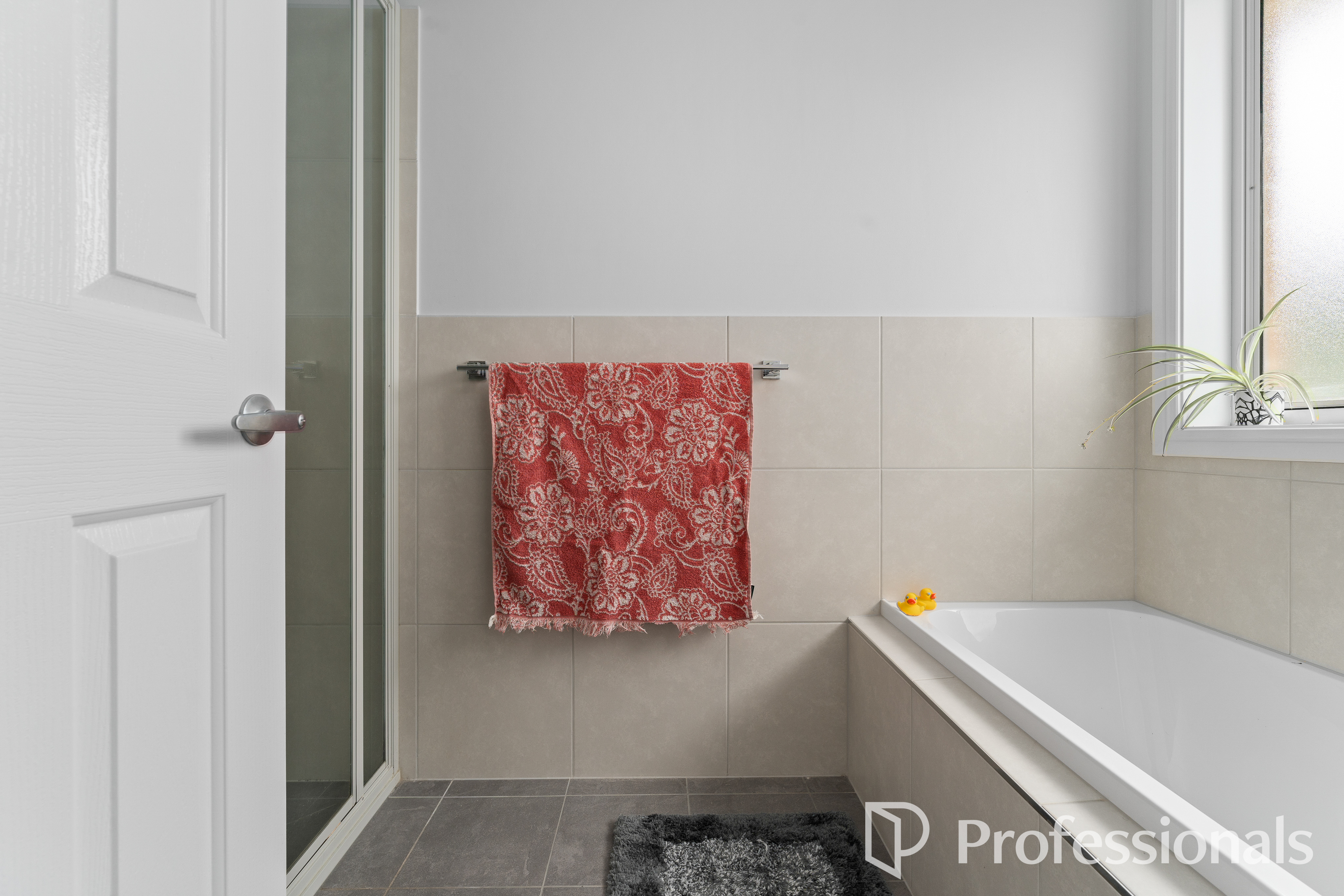 3-bedroom house at 10 Poate Street, Windradyne, NSW 2795, Bathurst, New South Wales