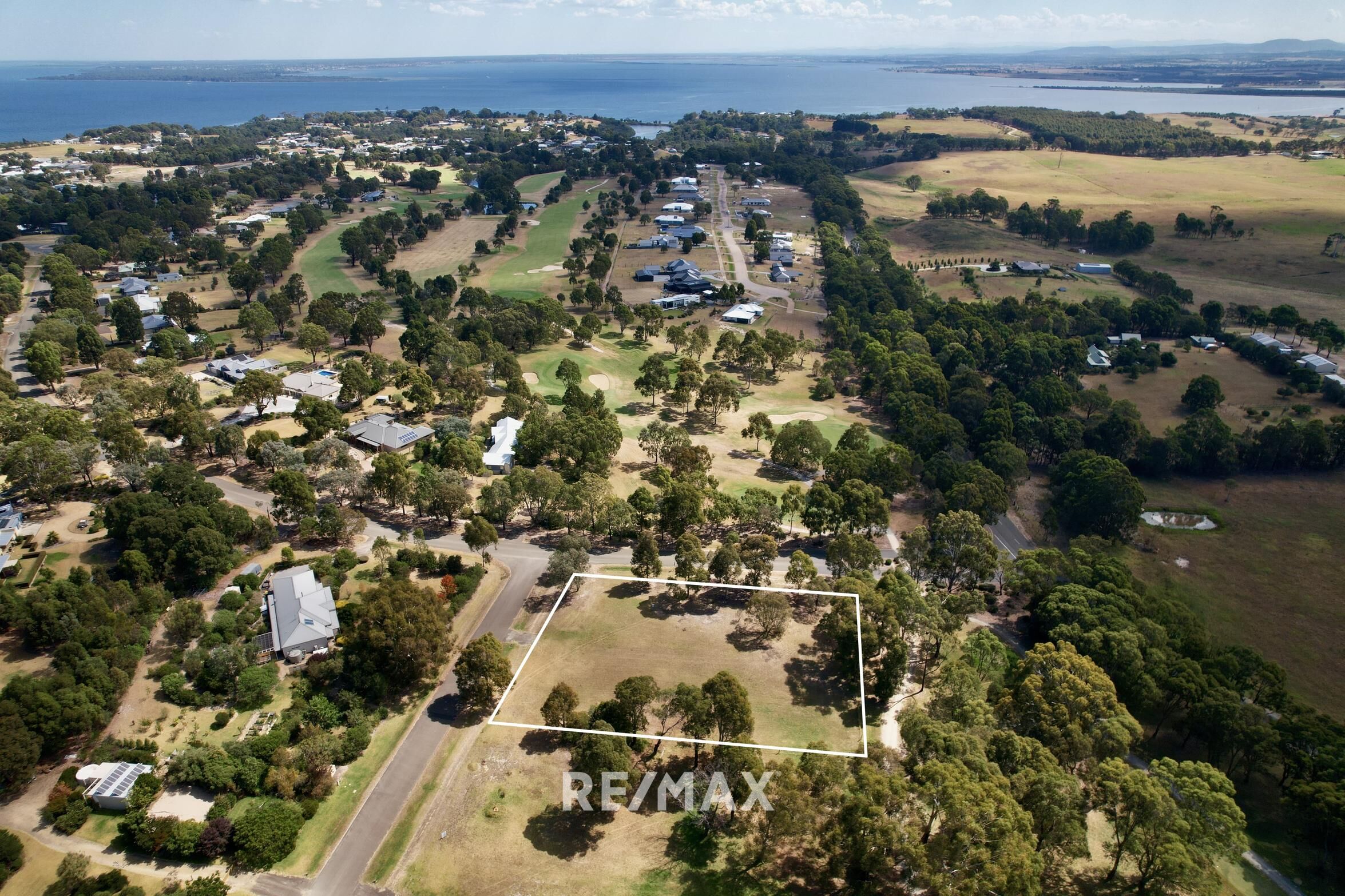 7 Kings Cove Boulevard, Metung, Vic, 3904 - Image 9