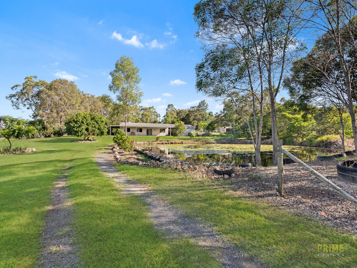 10 SEAVIEW DRIVE, Booral QLD 4655 - Image 3