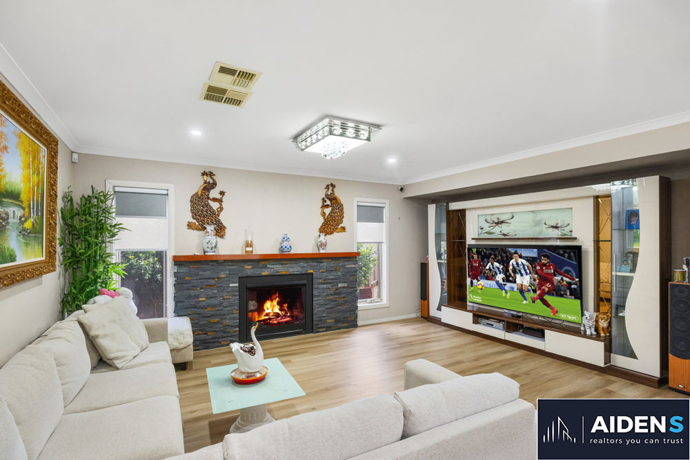 88 Tenterfield Drive, Burnside Heights, VIC 3023 - Image 7