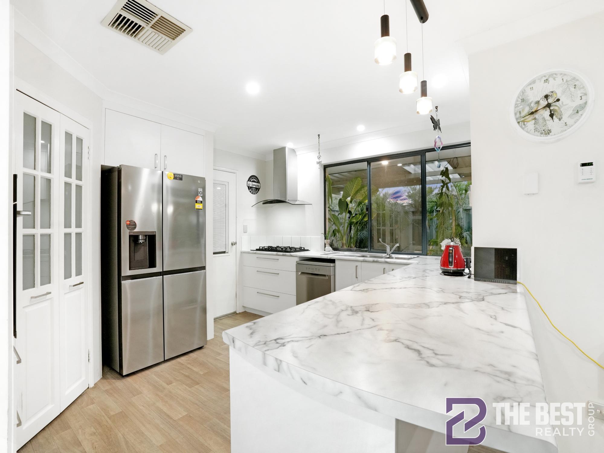 60 Buttercup Crescent, High Wycombe, WA 6057 - Image 8