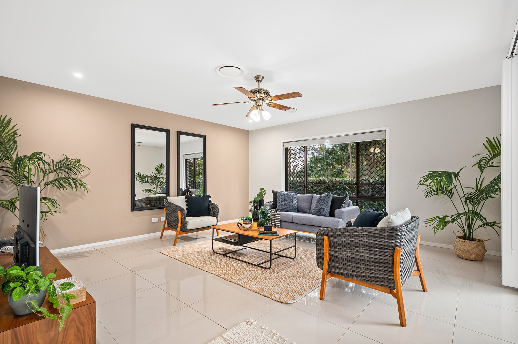 6-bedroom house at 3 Hatia Place, Kuraby, Qld, 4112, Brisbane, Queensland