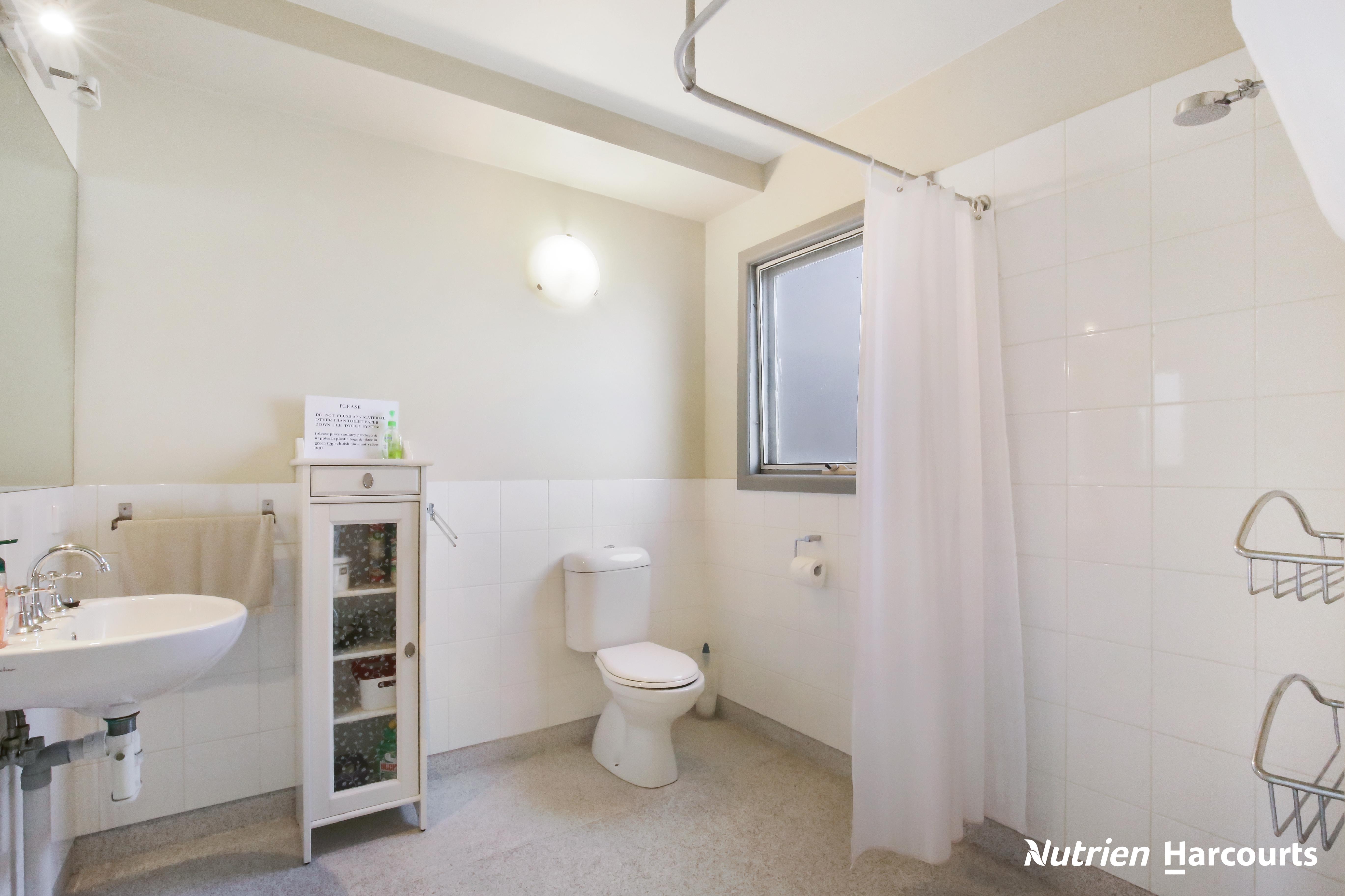 8-bedroom house at 19 Wharf Street, Port Albert, VIC 3971, Wellington, Victoria