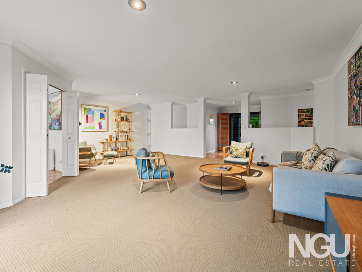 5-bedroom house at 12 Solander Court, Karana Downs, QLD 4306, Brisbane, Queensland