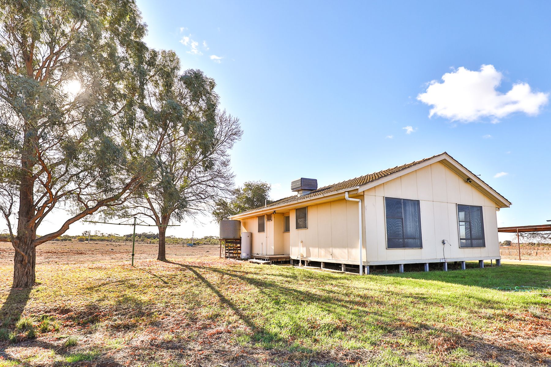 3-bedroom house at 341 Twenty Third Street, Koorlong, VIC 3501, Mildura, Victoria