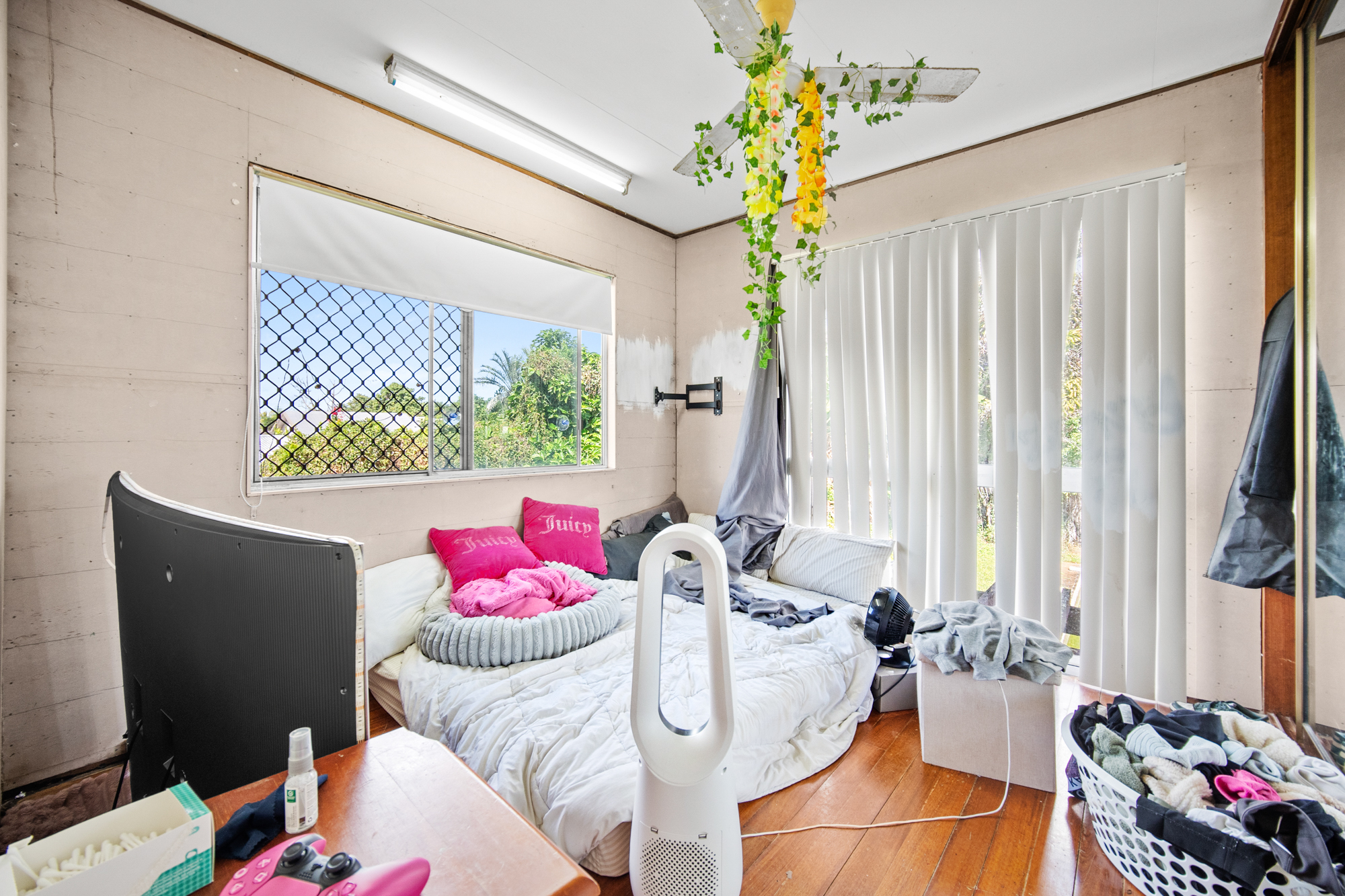 24 SONDRIO STREET, Woree QLD 4868 - Image 9