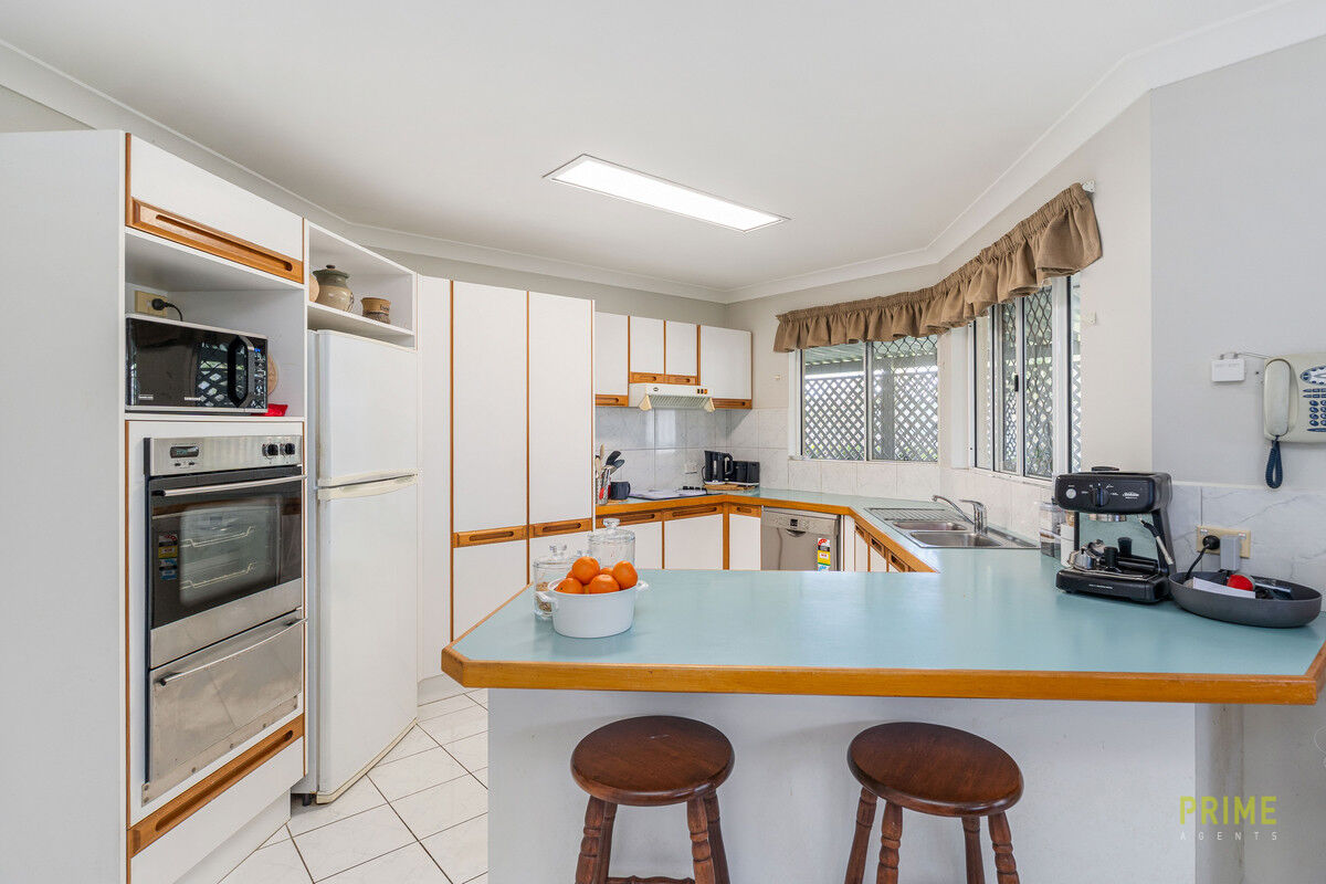 11 Brampton Court, Kawungan, QLD 4655 - Image 6