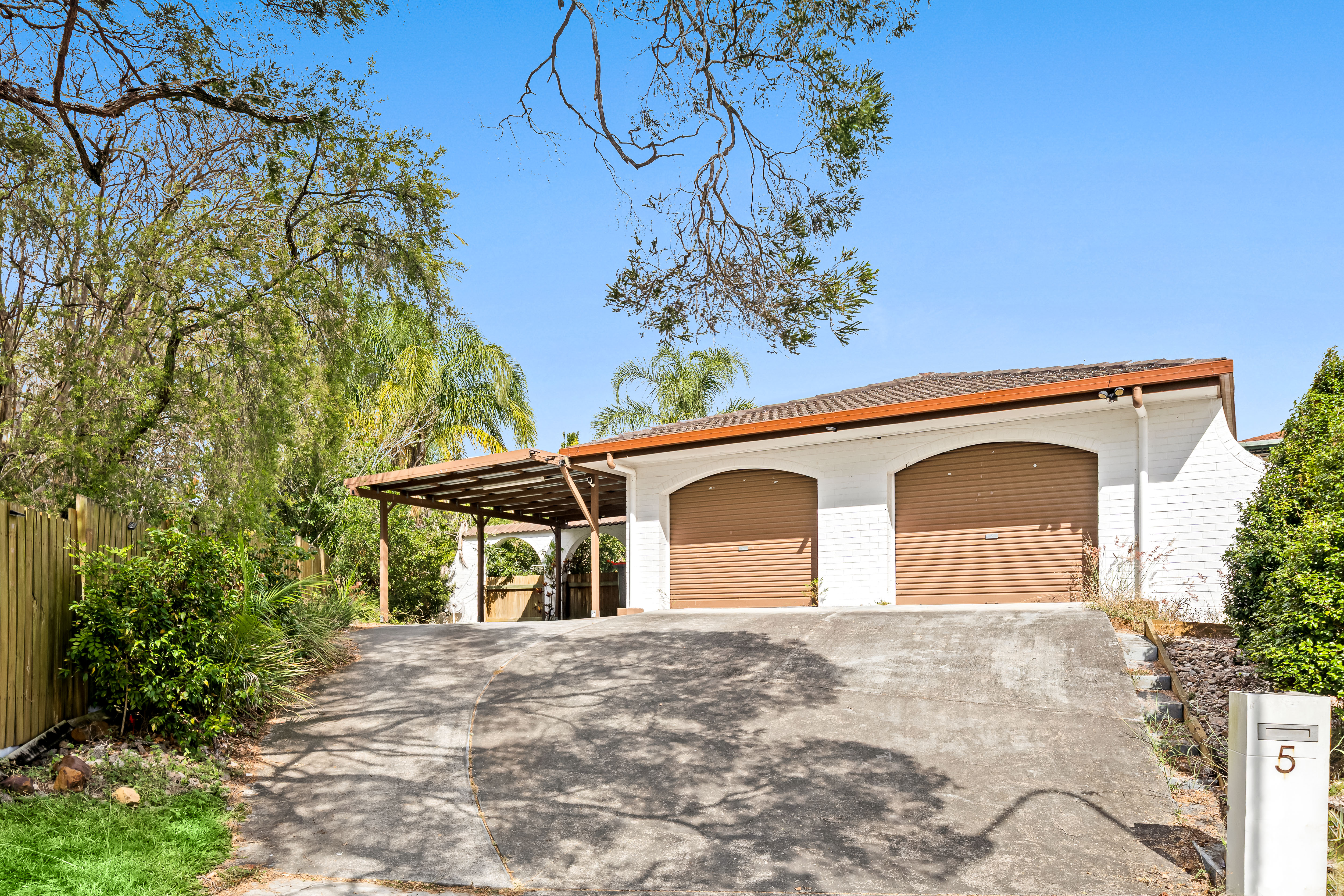 5 SASA PLACE, Runcorn QLD 4113 - Image 1