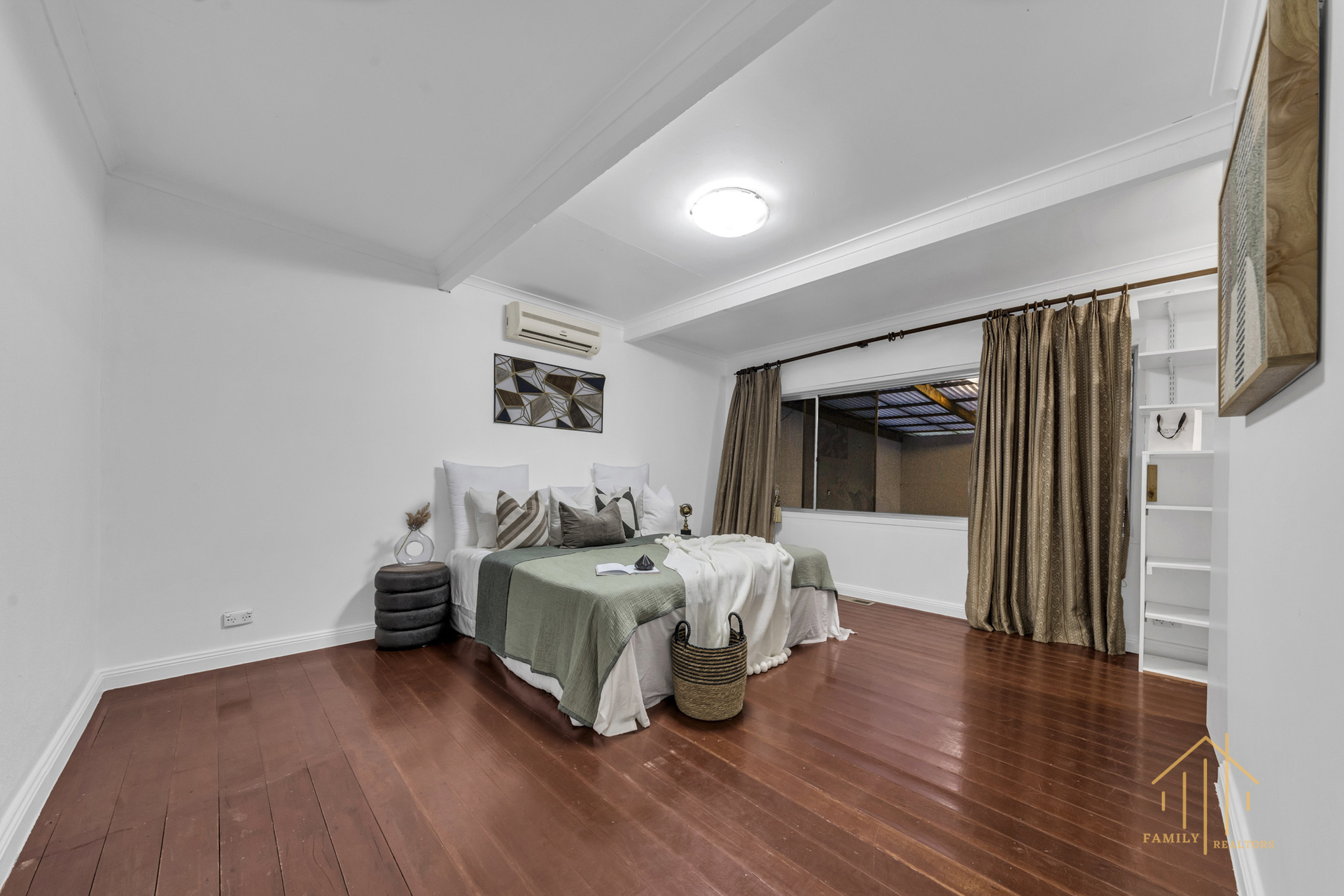 4-bedroom house at 7 Sunshine Street, Rowville, VIC 3178, Knox, Victoria